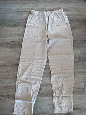 GAP Light Beige Elastic-Waist  Pants size Small